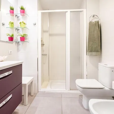 Semesterbostad Mare - & *